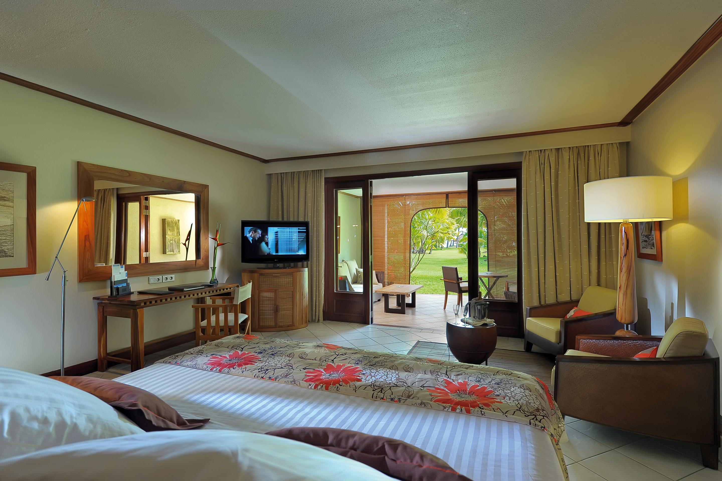 ปาราดิส บีชคอมเบอร์ กอล์ฟ รีสอร์ต แอนด์ สปา Hotel เลอ โมน ภายนอก รูปภาพ