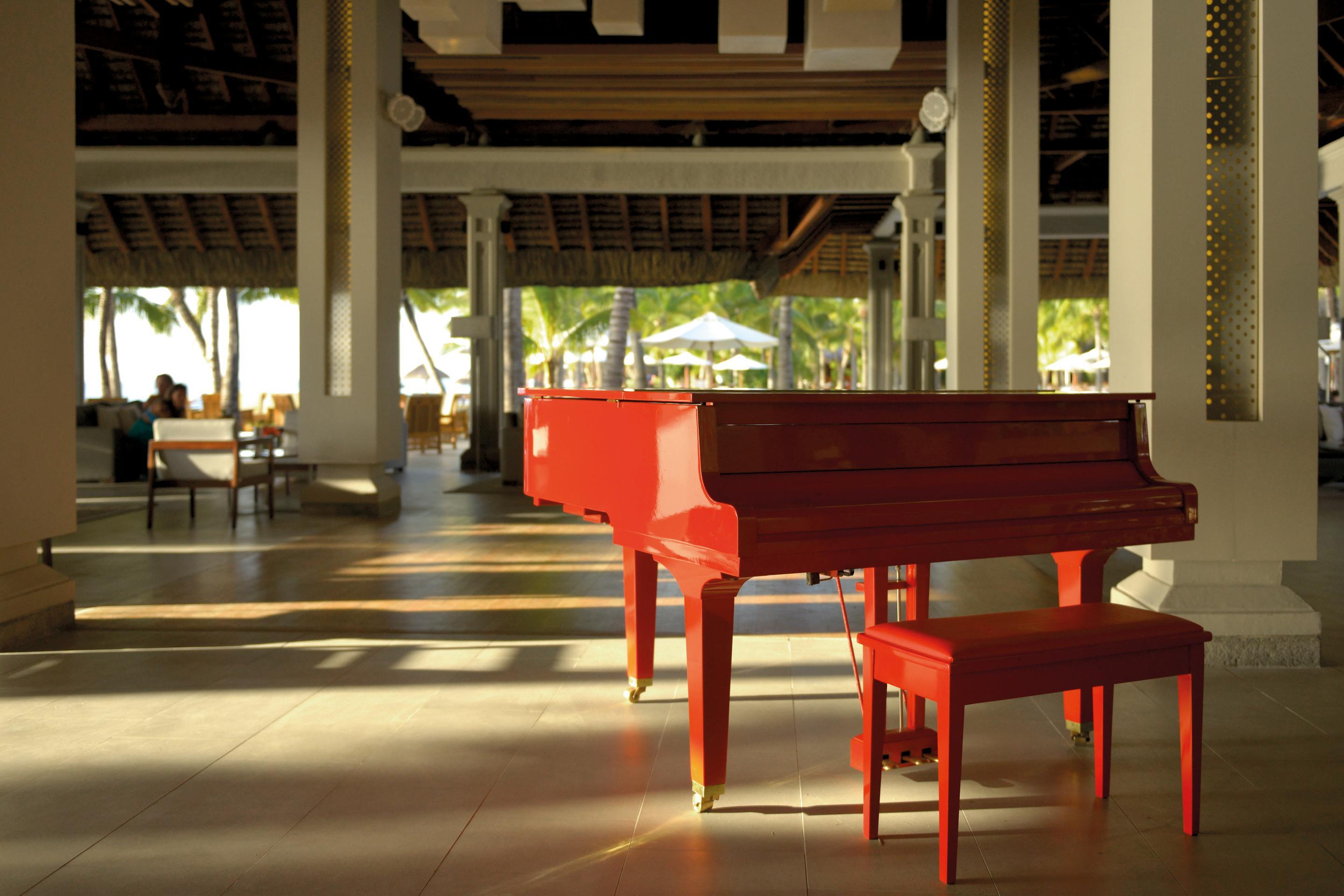 ปาราดิส บีชคอมเบอร์ กอล์ฟ รีสอร์ต แอนด์ สปา Hotel เลอ โมน ภายนอก รูปภาพ